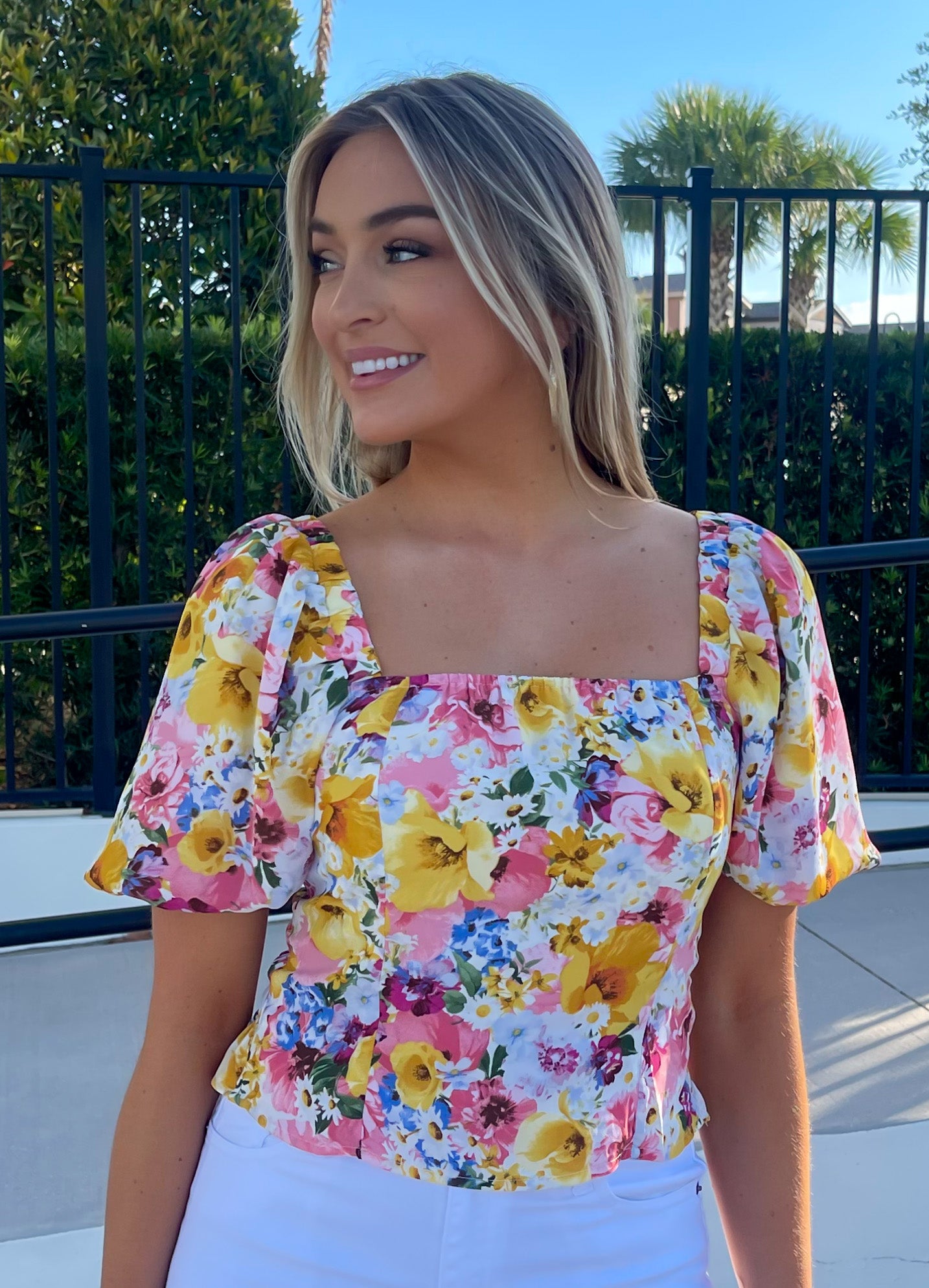 BUDDYLOVE - Billie Smocked Free Love Top