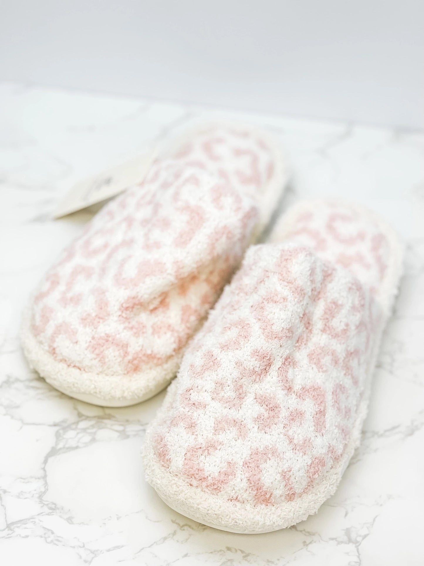 Leopard Fuzzy Slippers - Pink